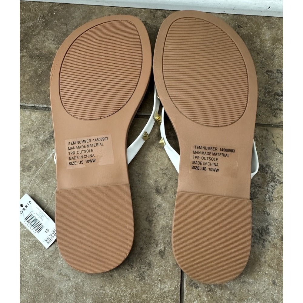 NEW Torrid Coral Studded Flip Flop (Size 10WW) - Picture 6 of 7